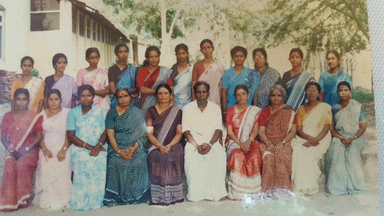 நம் ஊரின் பழைய நினைவுகளைப் புகைப்படங்களாய் பாதுகாப்போம்